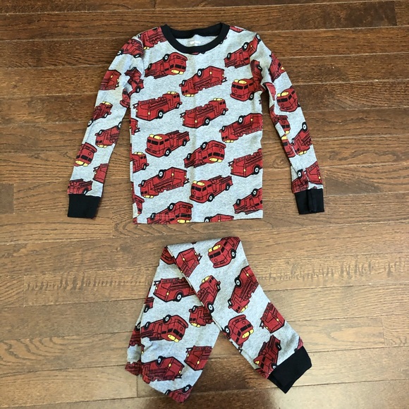 Fire truck pajamas 5t Clearance